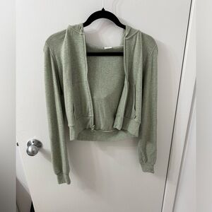 Aritzia TNA crop hoodie